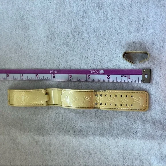 LOUIS VUITTON Cream Ivory Vernis Patent Leather WATCH BAND NO Metal Buckle - Picture 7 of 14